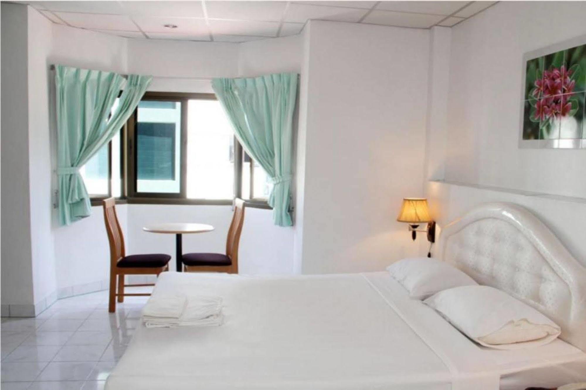 Welcome Inn Hotel @ Karon Beach. Single Room From Only 500 Baht Phuket Εξωτερικό φωτογραφία